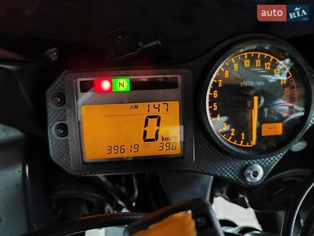 Серый Хонда CBR 600F4i, объемом двигателя 0.6 л и пробегом 39 тыс. км за 5200 $, фото 2 на Automoto.ua