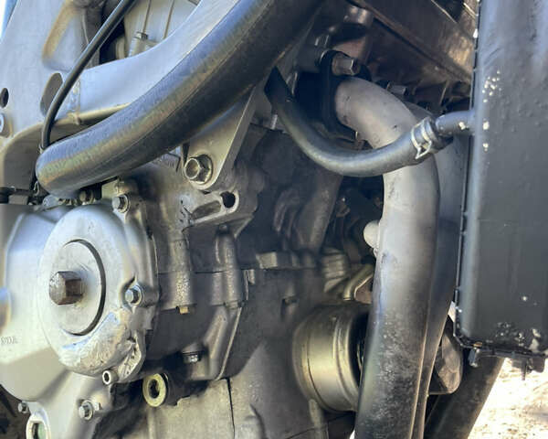 Синий Хонда CBR 600F4i, объемом двигателя 0.6 л и пробегом 70 тыс. км за 2000 $, фото 7 на Automoto.ua