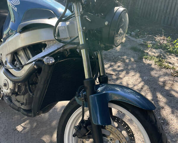 Синий Хонда CBR 600F4i, объемом двигателя 0.6 л и пробегом 70 тыс. км за 2000 $, фото 5 на Automoto.ua