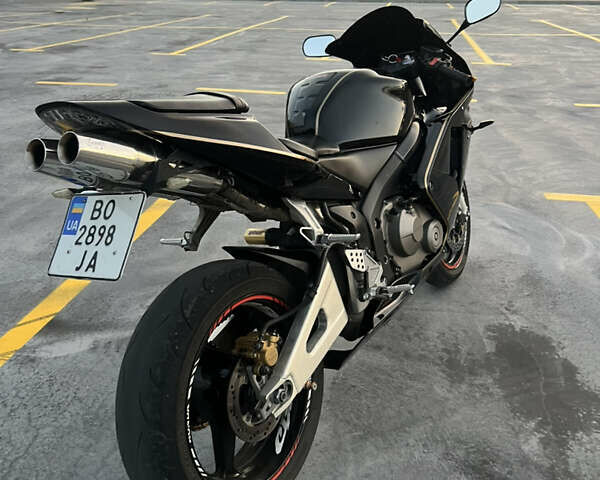 Черный Хонда CBR 600RR, объемом двигателя 0.6 л и пробегом 73 тыс. км за 5700 $, фото 4 на Automoto.ua