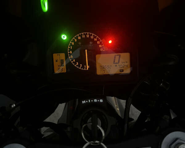 Черный Хонда CBR 600RR, объемом двигателя 0.6 л и пробегом 73 тыс. км за 5700 $, фото 10 на Automoto.ua