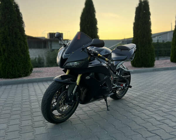 Черный Хонда CBR 600RR, объемом двигателя 0.6 л и пробегом 23 тыс. км за 8500 $, фото 29 на Automoto.ua