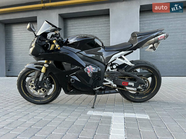 Черный Хонда CBR 600RR, объемом двигателя 0.6 л и пробегом 23 тыс. км за 8500 $, фото 2 на Automoto.ua