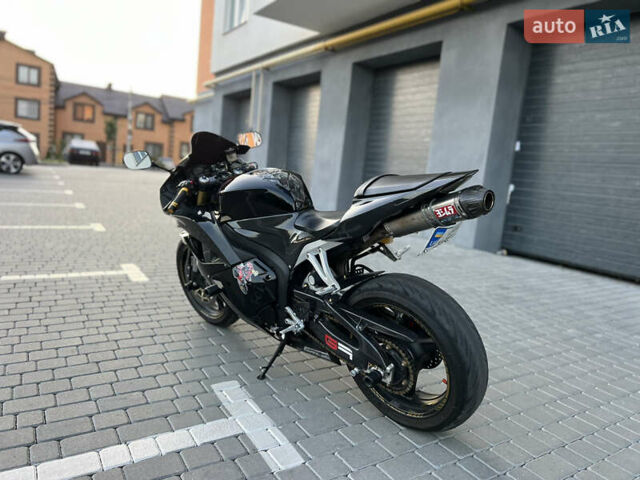 Черный Хонда CBR 600RR, объемом двигателя 0.6 л и пробегом 23 тыс. км за 8500 $, фото 8 на Automoto.ua