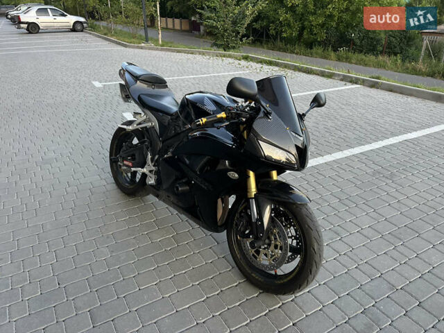 Черный Хонда CBR 600RR, объемом двигателя 0.6 л и пробегом 23 тыс. км за 8500 $, фото 10 на Automoto.ua