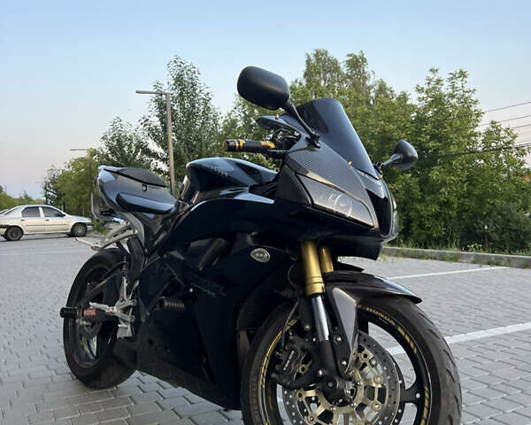 Черный Хонда CBR 600RR, объемом двигателя 0.6 л и пробегом 23 тыс. км за 8500 $, фото 17 на Automoto.ua