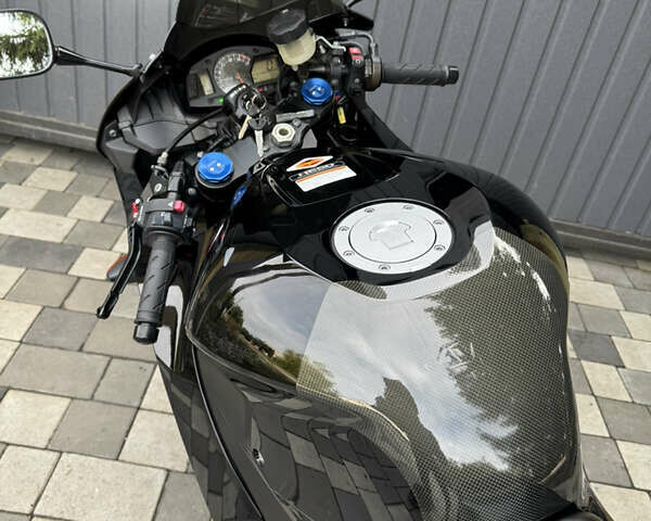 Черный Хонда CBR 600RR, объемом двигателя 0.6 л и пробегом 27 тыс. км за 10000 $, фото 10 на Automoto.ua