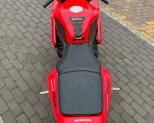 Красный Хонда CBR 600RR, объемом двигателя 0.6 л и пробегом 56 тыс. км за 5000 $, фото 16 на Automoto.ua