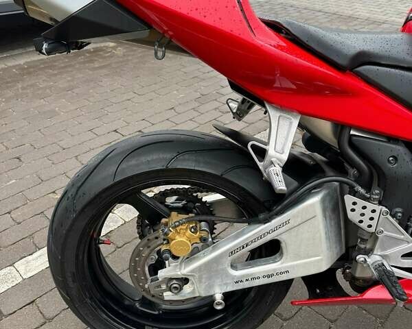 Красный Хонда CBR 600RR, объемом двигателя 0.6 л и пробегом 56 тыс. км за 5000 $, фото 13 на Automoto.ua
