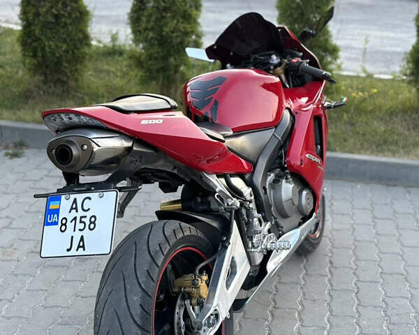 Красный Хонда CBR 600RR, объемом двигателя 0.6 л и пробегом 28 тыс. км за 5200 $, фото 6 на Automoto.ua