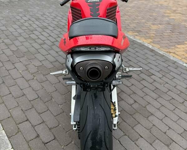 Красный Хонда CBR 600RR, объемом двигателя 0.6 л и пробегом 56 тыс. км за 5000 $, фото 15 на Automoto.ua