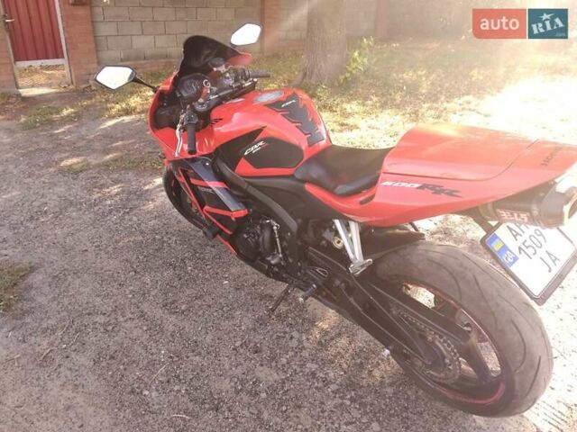 Красный Хонда CBR 600RR, объемом двигателя 0 л и пробегом 46 тыс. км за 4950 $, фото 3 на Automoto.ua