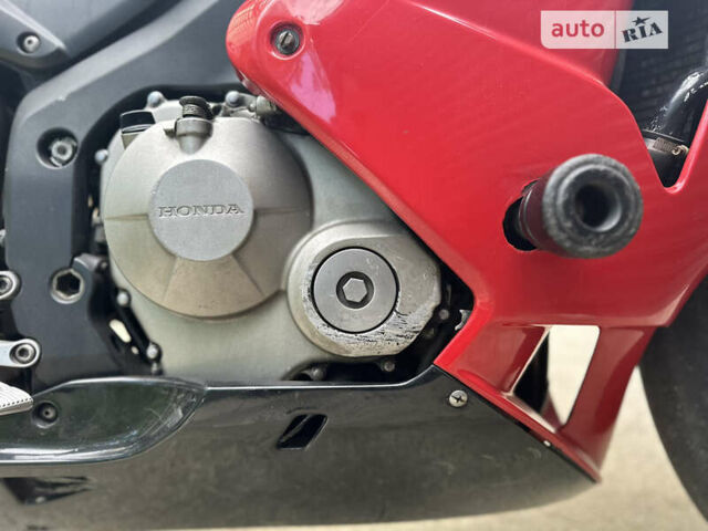 Червоний Хонда CBR 600RR, об'ємом двигуна 0.6 л та пробігом 52 тис. км за 3900 $, фото 13 на Automoto.ua