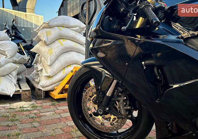 Хонда CBR 600RR, об'ємом двигуна 0 л та пробігом 14 тис. км за 8499 $, фото 8 на Automoto.ua