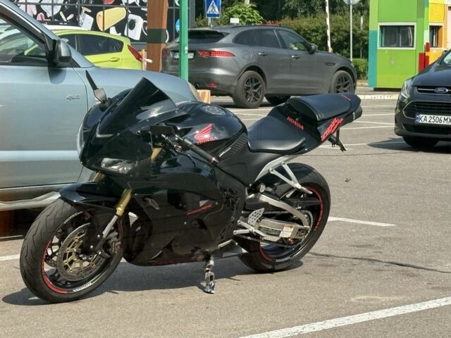 Хонда CBR 600RR, объемом двигателя 0.6 л и пробегом 0 тыс. км за 7000 $, фото 2 на Automoto.ua