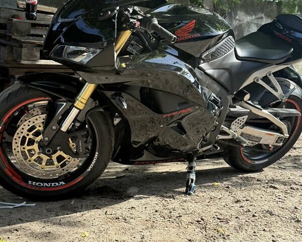 Хонда CBR 600RR, объемом двигателя 0.6 л и пробегом 30 тыс. км за 7000 $, фото 4 на Automoto.ua