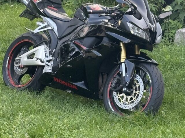 Хонда CBR 600RR, объемом двигателя 0.6 л и пробегом 0 тыс. км за 7000 $, фото 1 на Automoto.ua