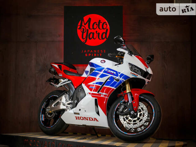 Хонда CBR 600RR, объемом двигателя 0.6 л и пробегом 7 тыс. км за 12000 $, фото 3 на Automoto.ua