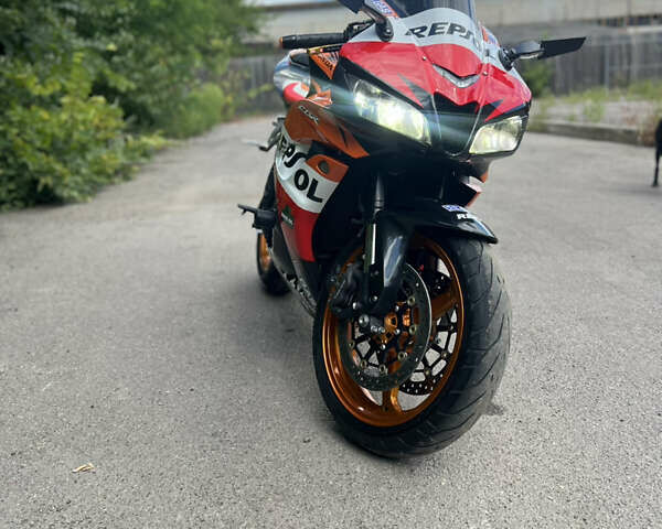Оранжевый Хонда CBR 600RR, объемом двигателя 0.6 л и пробегом 18 тыс. км за 6250 $, фото 12 на Automoto.ua