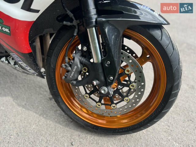 Оранжевый Хонда CBR 600RR, объемом двигателя 0.6 л и пробегом 18 тыс. км за 6250 $, фото 13 на Automoto.ua
