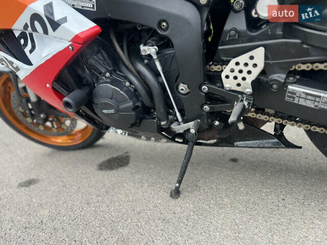 Оранжевый Хонда CBR 600RR, объемом двигателя 0.6 л и пробегом 18 тыс. км за 6250 $, фото 16 на Automoto.ua
