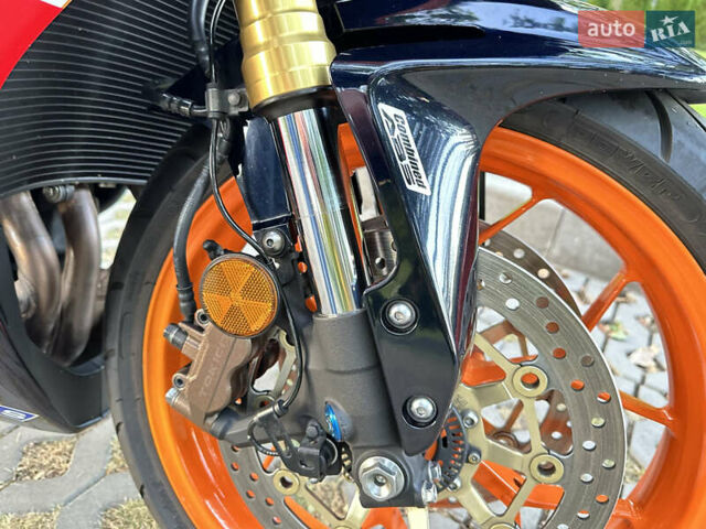 Помаранчевий Хонда CBR 600RR, об'ємом двигуна 0.6 л та пробігом 20 тис. км за 12000 $, фото 7 на Automoto.ua