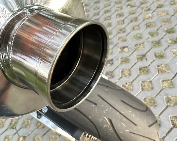 Помаранчевий Хонда CBR 600RR, об'ємом двигуна 0.6 л та пробігом 20 тис. км за 12000 $, фото 6 на Automoto.ua