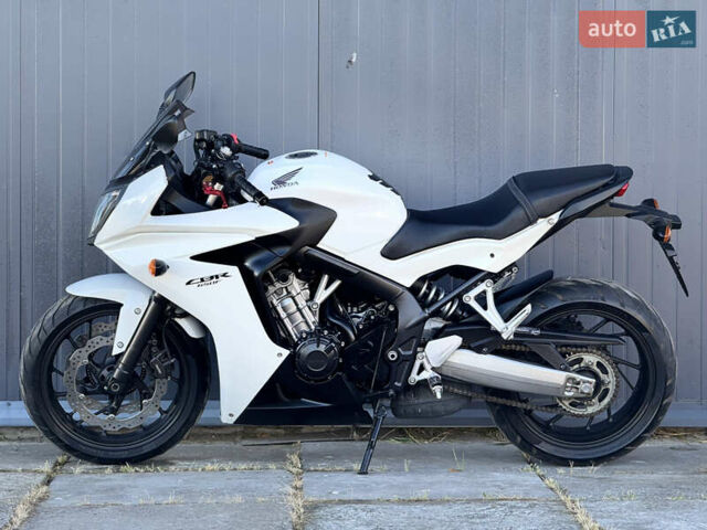 Белый Хонда CBR 650F, объемом двигателя 0.65 л и пробегом 30 тыс. км за 7500 $, фото 3 на Automoto.ua