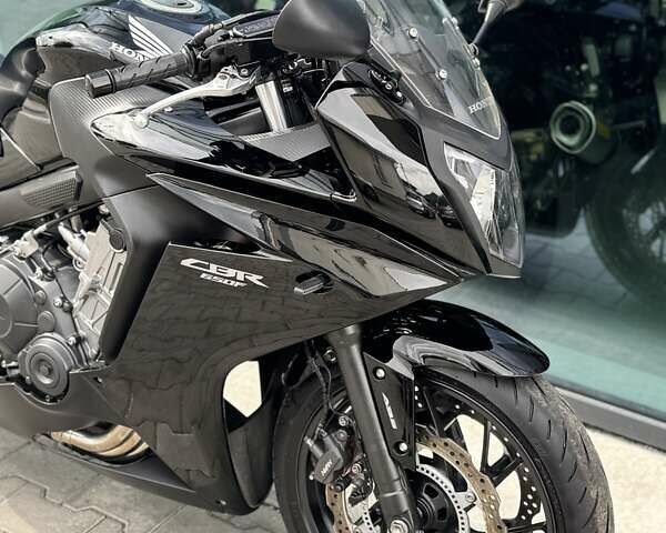 Черный Хонда CBR 650F, объемом двигателя 0.65 л и пробегом 32 тыс. км за 7799 $, фото 27 на Automoto.ua
