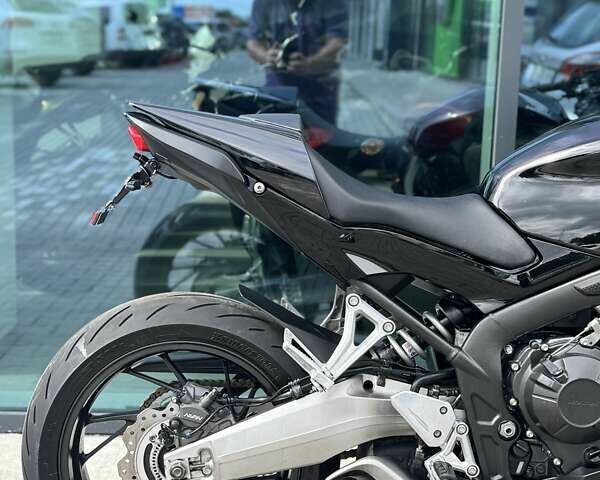 Черный Хонда CBR 650F, объемом двигателя 0.65 л и пробегом 32 тыс. км за 7799 $, фото 25 на Automoto.ua