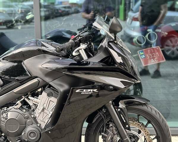Черный Хонда CBR 650F, объемом двигателя 0.65 л и пробегом 32 тыс. км за 7799 $, фото 26 на Automoto.ua