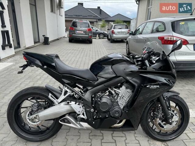 Черный Хонда CBR 650F, объемом двигателя 0.65 л и пробегом 32 тыс. км за 7799 $, фото 9 на Automoto.ua