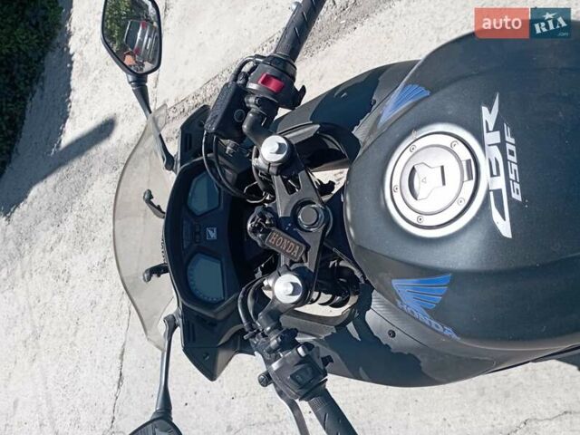 Черный Хонда CBR 650F, объемом двигателя 0.65 л и пробегом 18 тыс. км за 6800 $, фото 6 на Automoto.ua