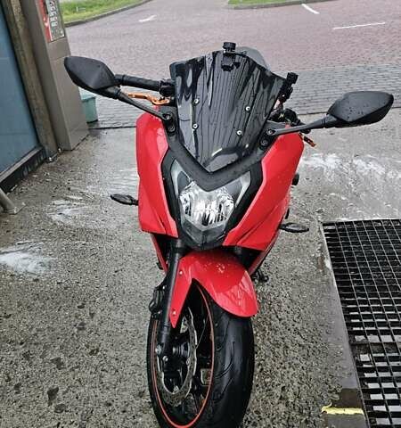 Красный Хонда CBR 650F, объемом двигателя 0.65 л и пробегом 33 тыс. км за 7000 $, фото 6 на Automoto.ua