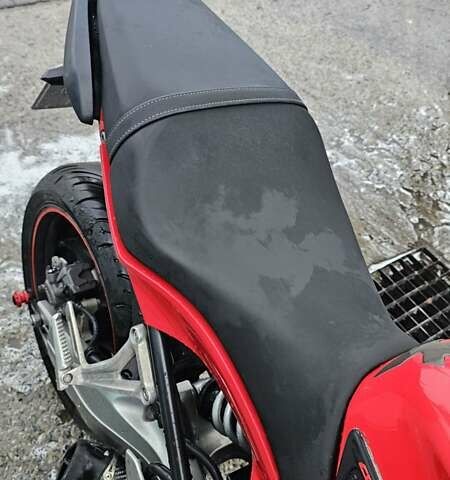 Красный Хонда CBR 650F, объемом двигателя 0.65 л и пробегом 33 тыс. км за 7000 $, фото 17 на Automoto.ua