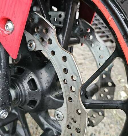 Красный Хонда CBR 650F, объемом двигателя 0.65 л и пробегом 33 тыс. км за 7000 $, фото 13 на Automoto.ua
