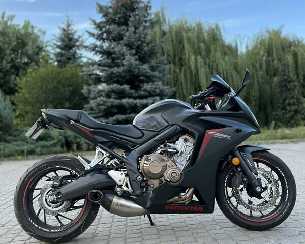 Хонда CBR 650F, об'ємом двигуна 0.65 л та пробігом 9 тис. км за 7800 $, фото 18 на Automoto.ua