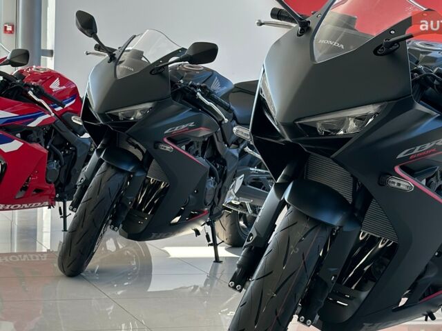 купить новое авто Хонда ЦБР 2025 года от официального дилера «Форсаж авто» Хонда фото
