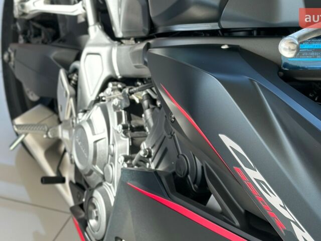 купить новое авто Хонда ЦБР 2025 года от официального дилера «Форсаж авто» Хонда фото