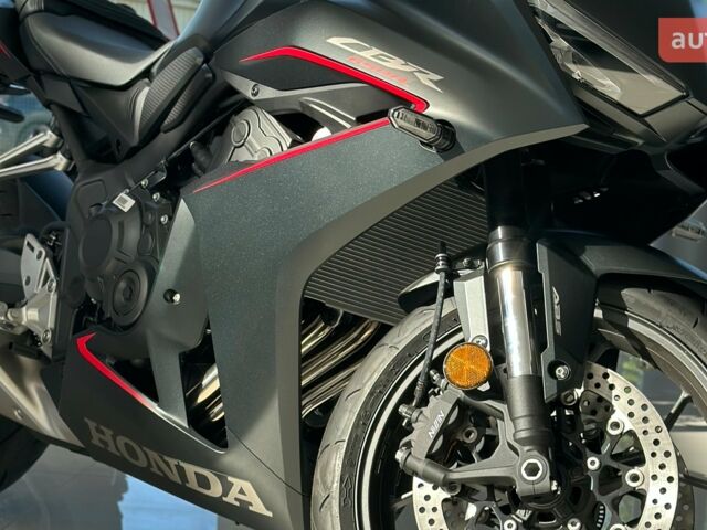 купить новое авто Хонда ЦБР 2025 года от официального дилера «Форсаж авто» Хонда фото