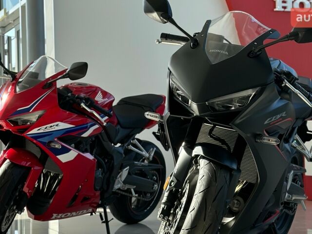 купить новое авто Хонда ЦБР 2025 года от официального дилера «Форсаж авто» Хонда фото