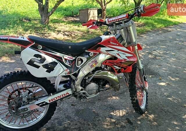 Хонда CR 125R, объемом двигателя 0.12 л и пробегом 2 тыс. км за 2400 $, фото 5 на Automoto.ua