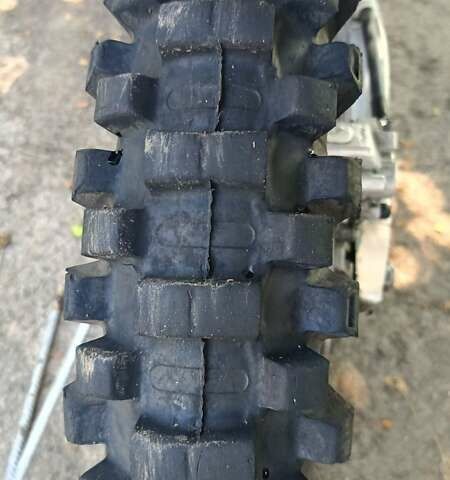 Хонда CR 125R, объемом двигателя 0.12 л и пробегом 2 тыс. км за 2400 $, фото 12 на Automoto.ua