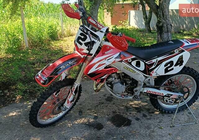 Хонда CR 125R, объемом двигателя 0.12 л и пробегом 2 тыс. км за 2400 $, фото 3 на Automoto.ua