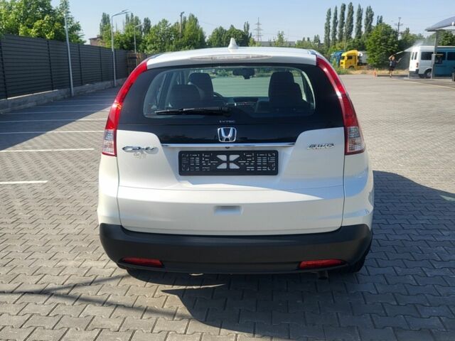 Белый Хонда СРВ, объемом двигателя 2.4 л и пробегом 167 тыс. км за 17400 $, фото 3 на Automoto.ua