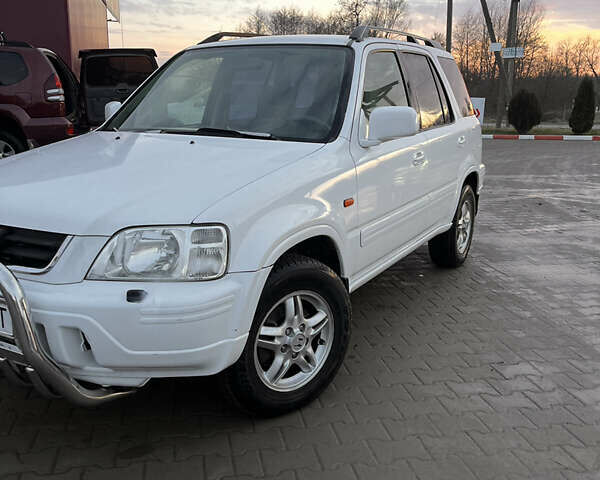 Белый Хонда СРВ, объемом двигателя 2 л и пробегом 350 тыс. км за 4756 $, фото 7 на Automoto.ua