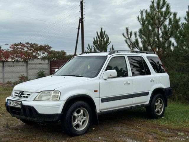 Белый Хонда СРВ, объемом двигателя 2 л и пробегом 200 тыс. км за 2400 $, фото 2 на Automoto.ua