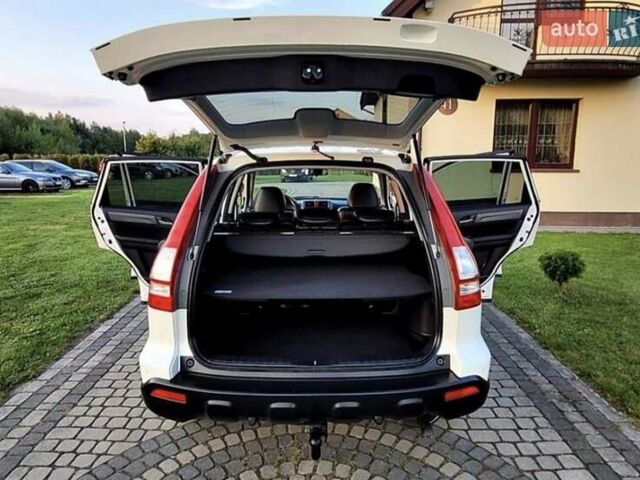 Хонда СРВ 2000 в Днепре (Днепропетровске) на Automoto.ua Белый Хонда СРВ, объемом двигателя 0 л и пробегом 265 тыс. км за 3200 $, фото 1 на Automoto.ua