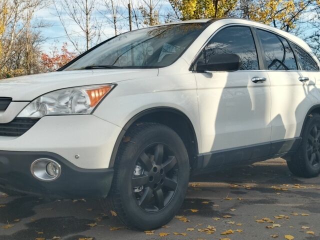 Белый Хонда СРВ, объемом двигателя 2.4 л и пробегом 270 тыс. км за 8800 $, фото 2 на Automoto.ua