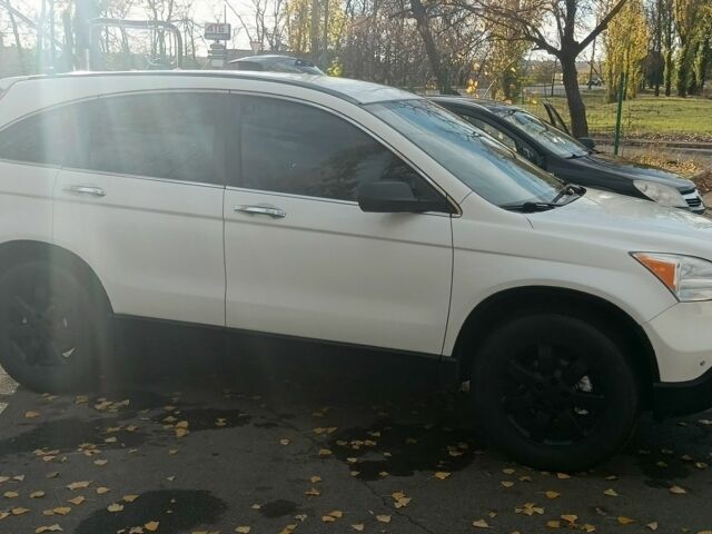 Белый Хонда СРВ, объемом двигателя 2.4 л и пробегом 270 тыс. км за 8800 $, фото 3 на Automoto.ua